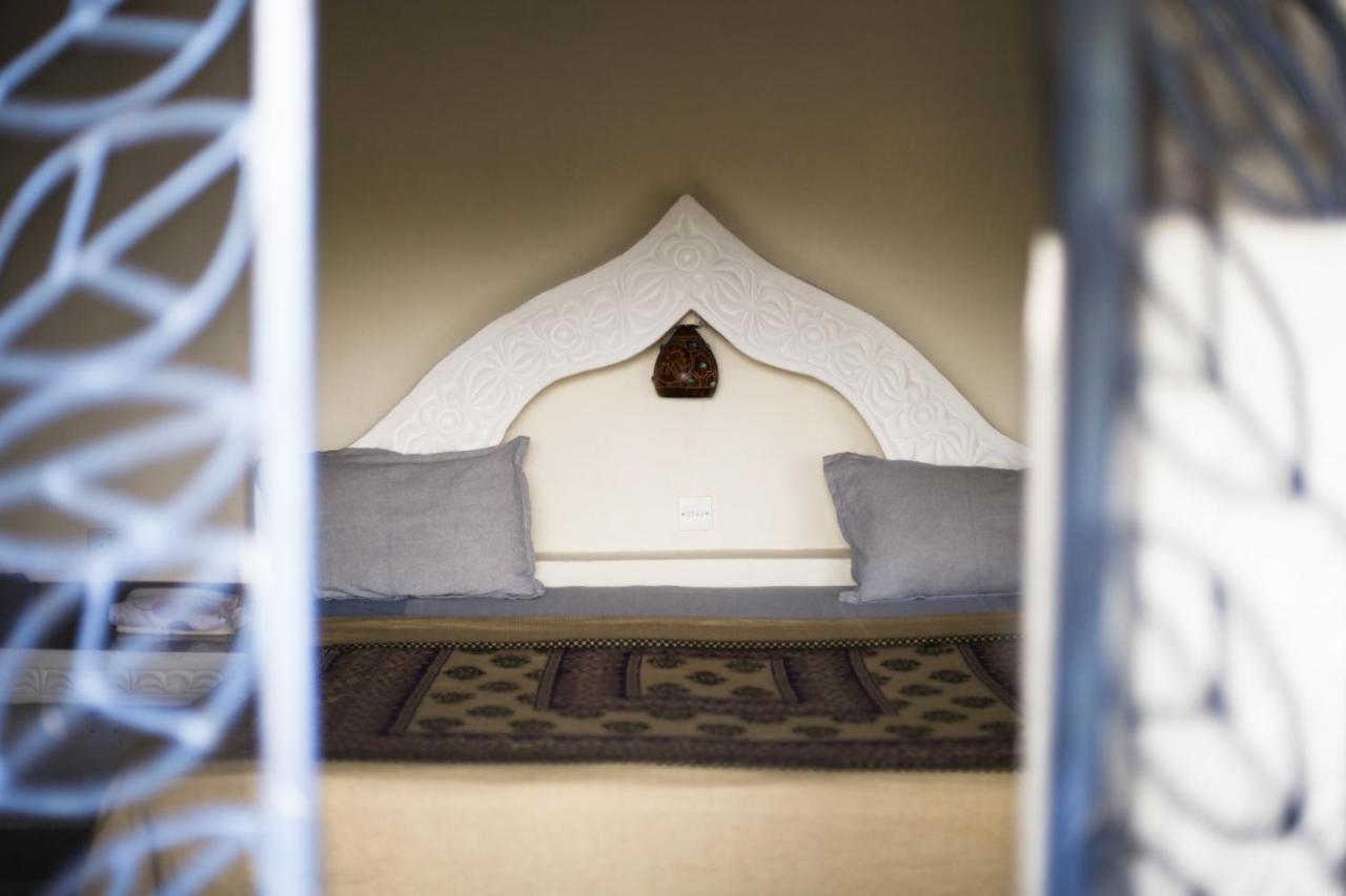 Coconut Village Beach Resort شاطئ دياني المظهر الخارجي الصورة